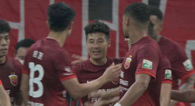 星空体育-上港1-0力帆，继续保持不败，豪取八连胜